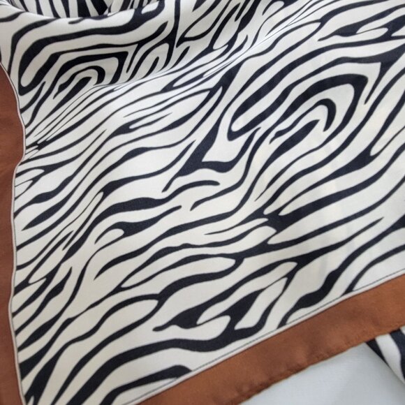 ✨New Elegant Bandana Square Scarf Silky Satin Soft Animal Print Zebra Brown Wrap - Picture 3 of 5